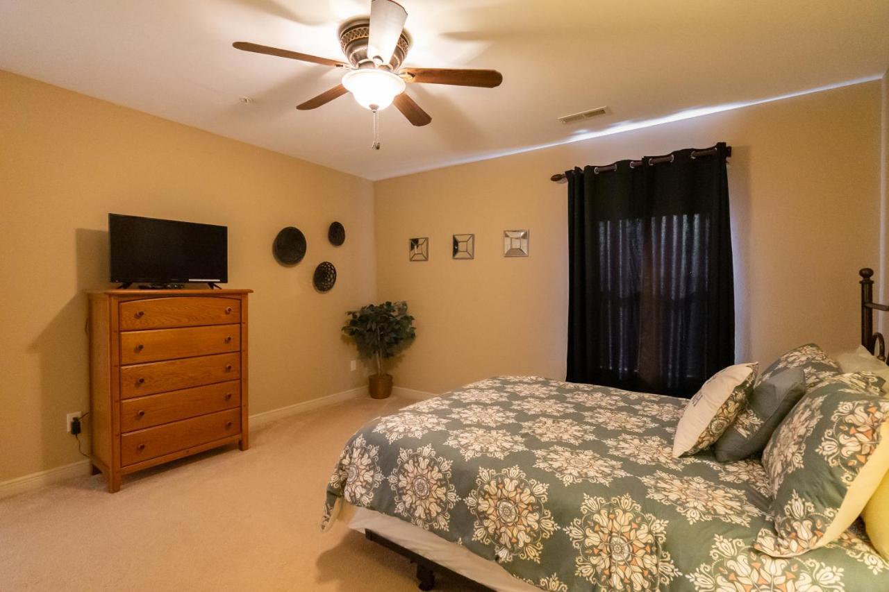 4Br Walk-In - Foosball Table - Hot Tub - Fire Pit - Free Tickets Included - Dv166 Branson Ngoại thất bức ảnh
